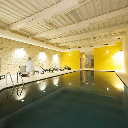 Hotel L'abbaye Ecole De 3*