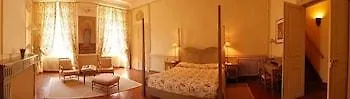Hotel L'abbaye Ecole De 3*