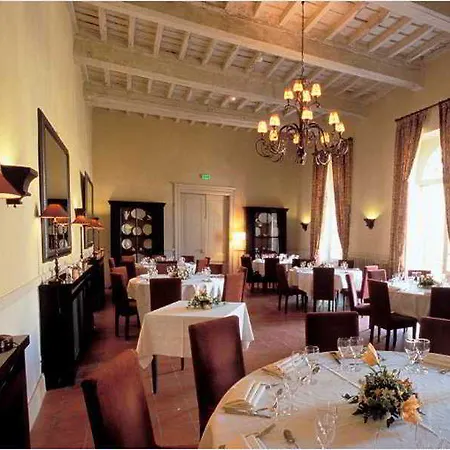 L'abbaye Ecole De 3* 索雷兹