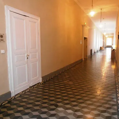 L'abbaye Ecole De 3*