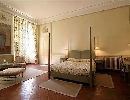 Hotel L'abbaye Ecole De